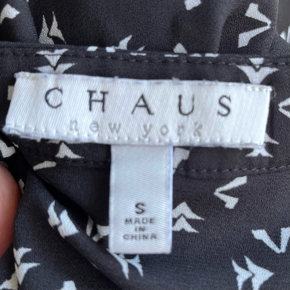 •Chaus• Patterned Split V-Neck Popover Blouse - Size Smalll - Picture 2 of 8